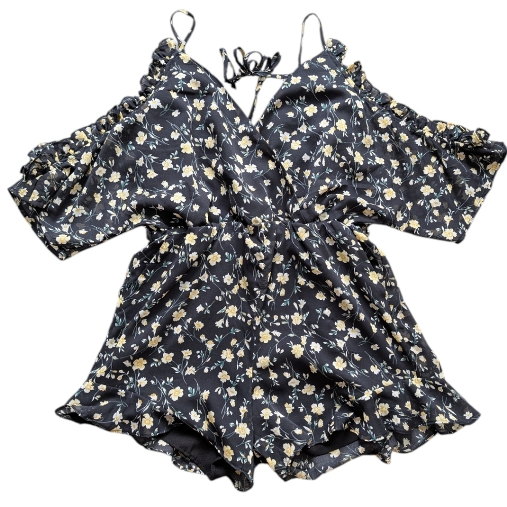Bardot Cold Shoulder Romper Women 6 Black Floral Ruffle NWT - Picture 5 of 15